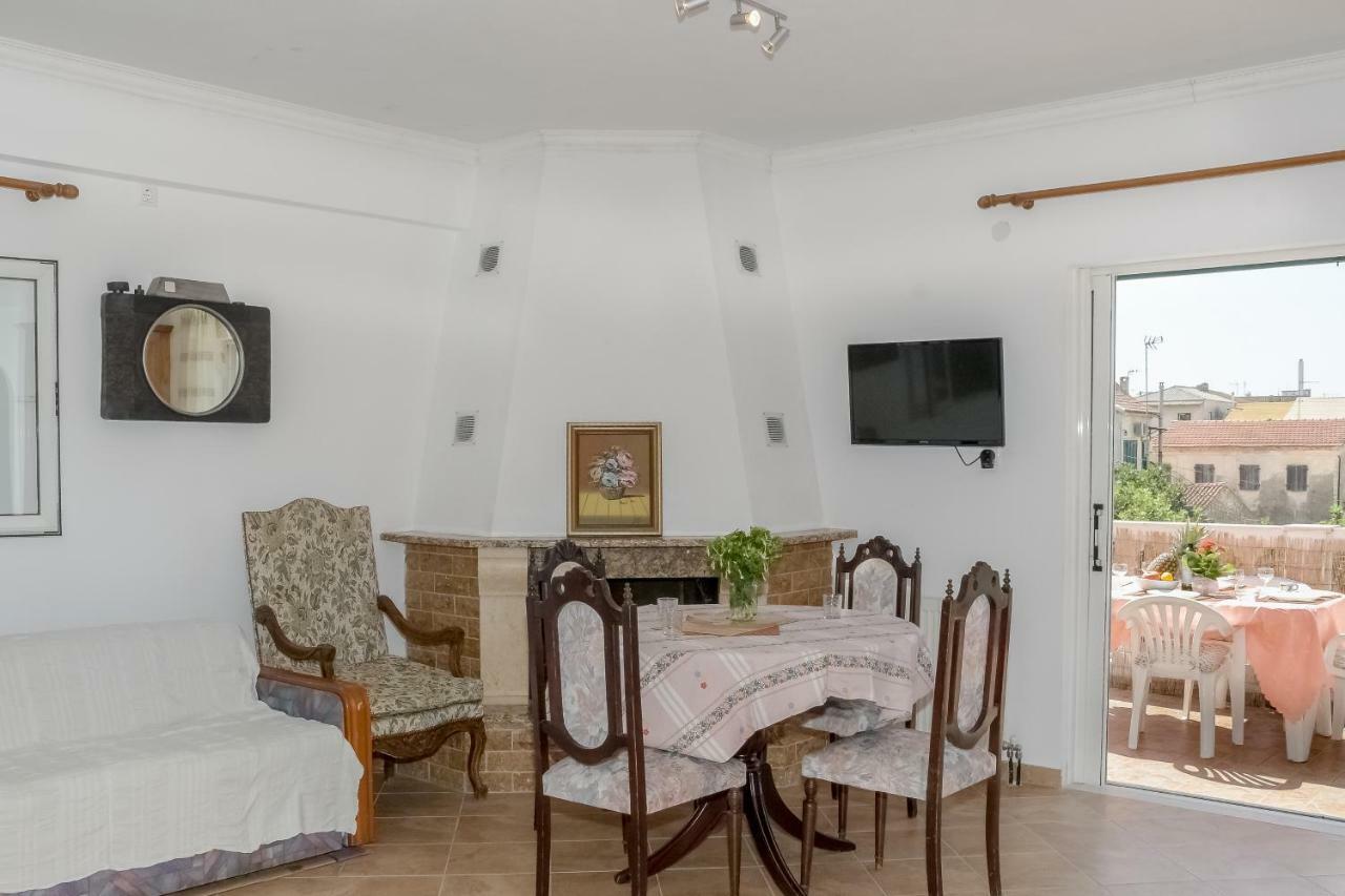 Ferienwohnung Modern Flat With Beautiful Views In South Of Corfu Lefkímmi Exterior foto